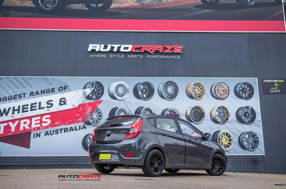 HYUNDAI-ACCENT-VENOM-MATTE-BLACK